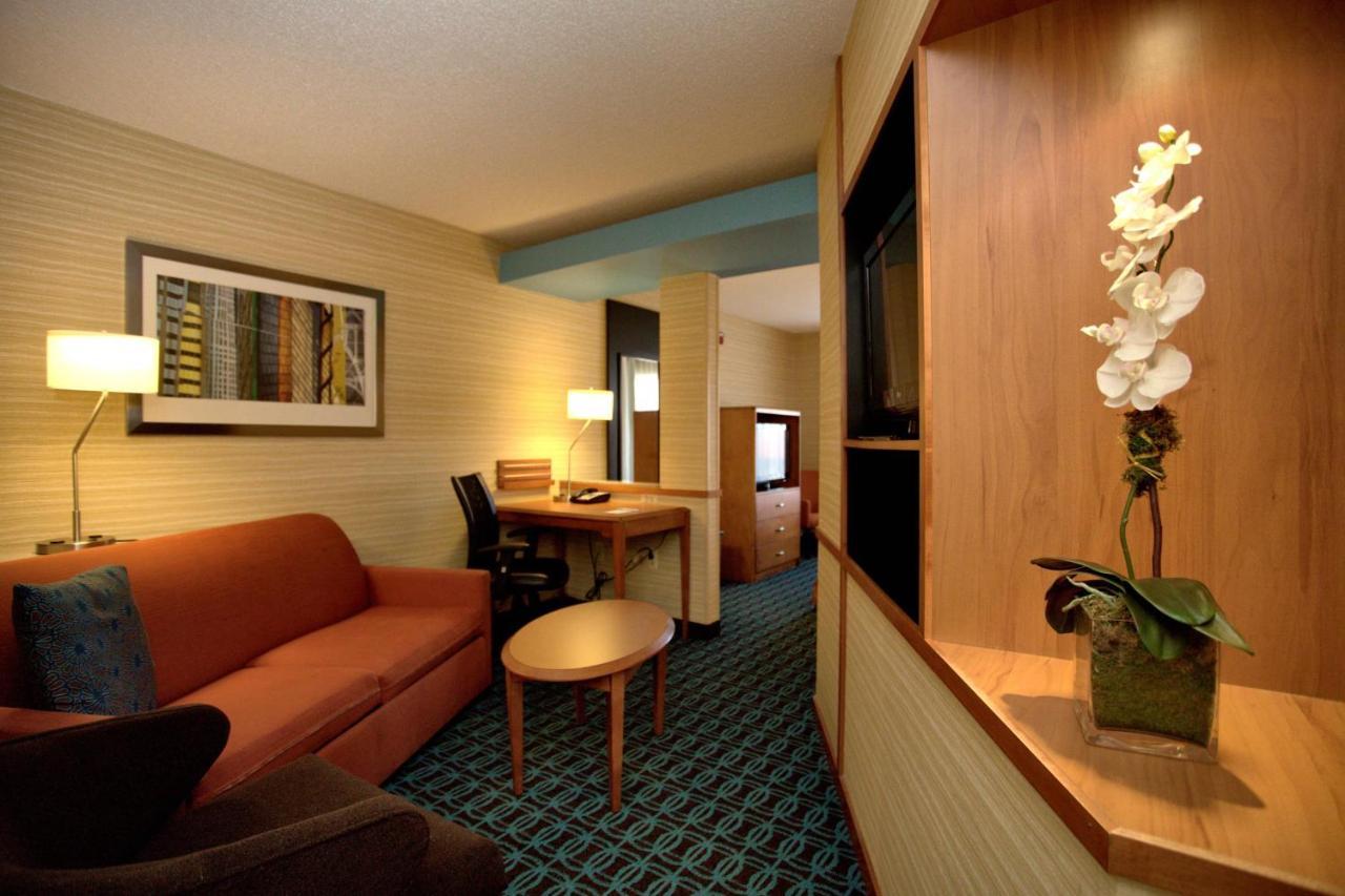 Fairfield Inn & Suites By Marriott Edison - South Plainfield Eksteriør bilde