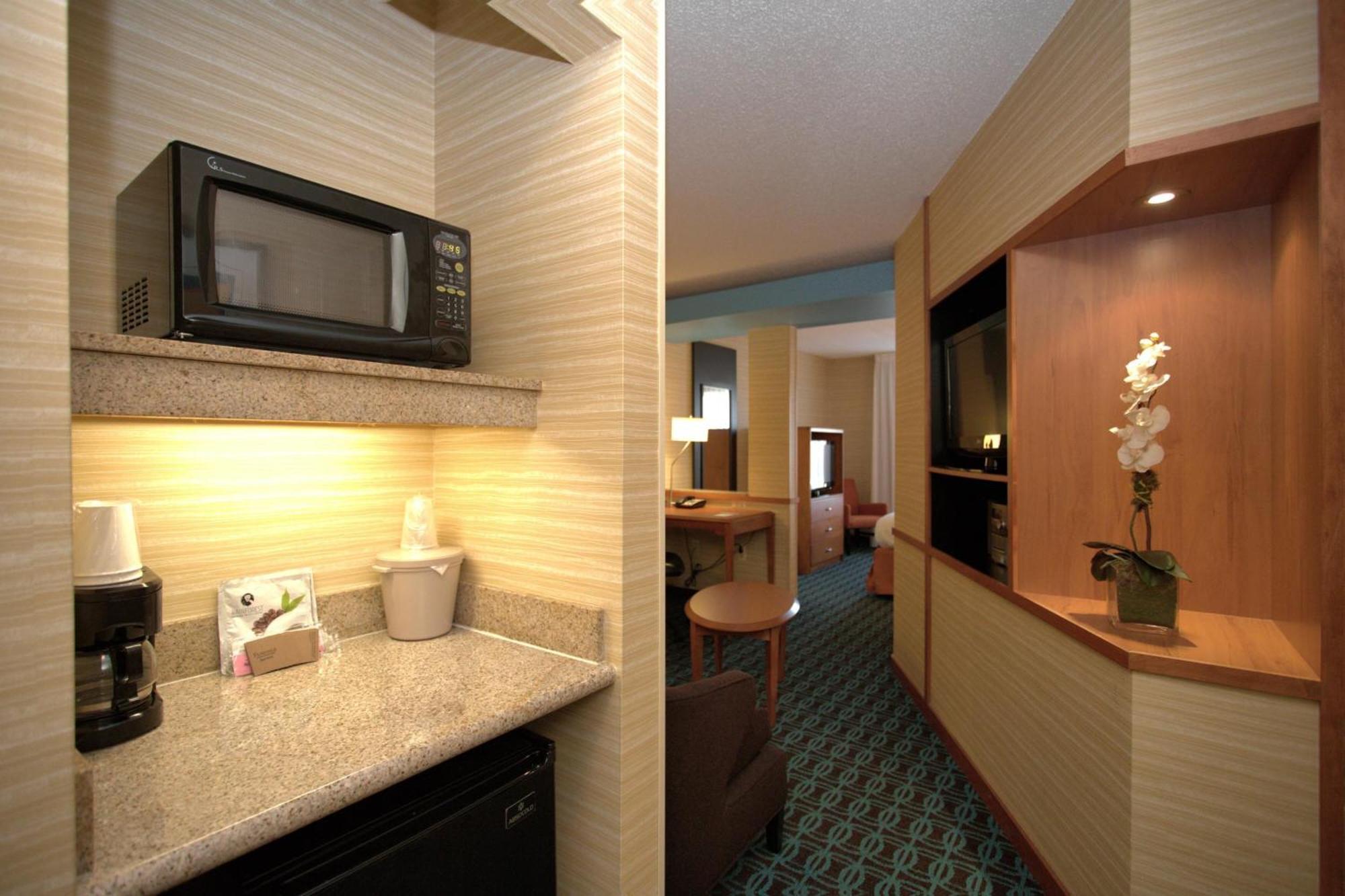 Fairfield Inn & Suites By Marriott Edison - South Plainfield Eksteriør bilde